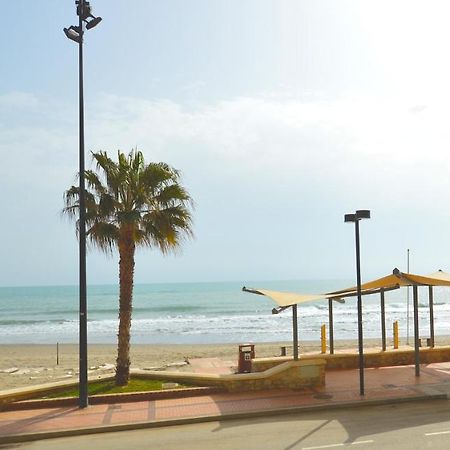 Fuengirola, Primera Linea De Playa Экстерьер фото