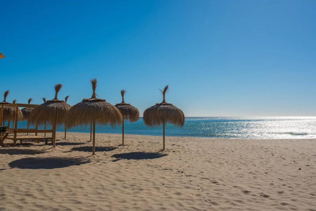 Fuengirola, Primera Linea De Playa Экстерьер фото